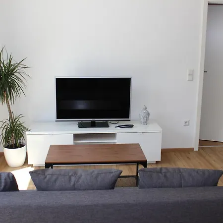 Zum Hohlenstein * Deggenhausertal